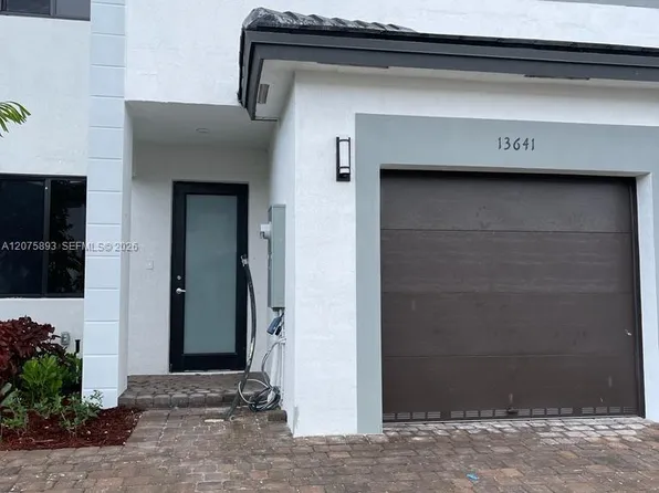 13641 SW 157th Pl #13641, Miami, FL 33196