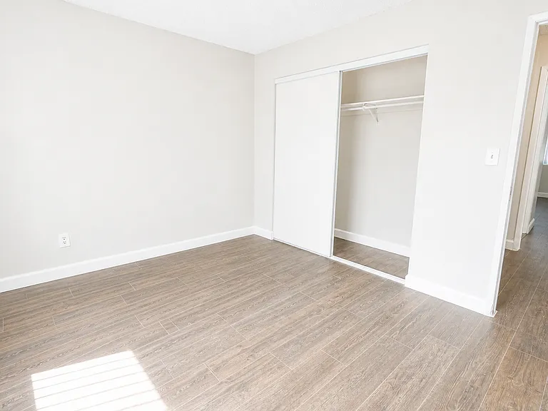 277 S Avenue 52 #1 — Photo 15