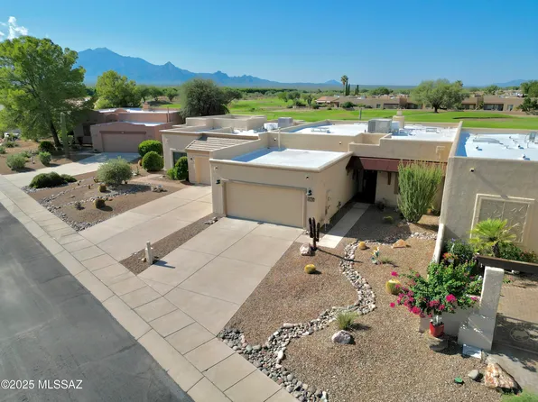 645 W Waterview Dr, Green Valley, AZ 85614
