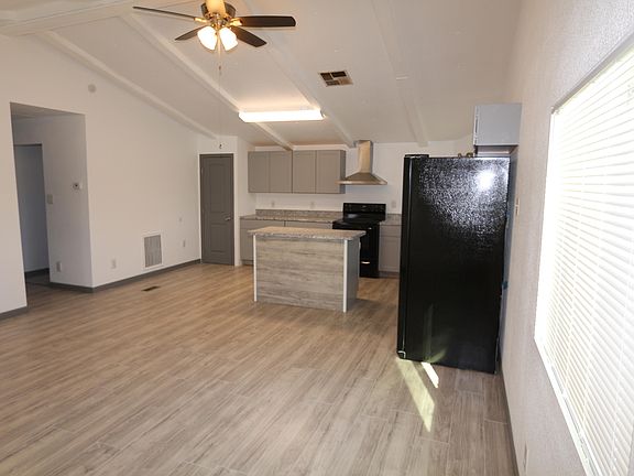 5th image of 10924 N Grand Canyon Blvd