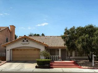 817 Long Branch Dr, Henderson, NV 89014