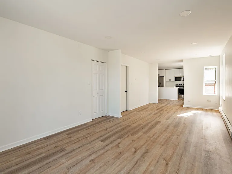 315 Kelker St — Photo 2