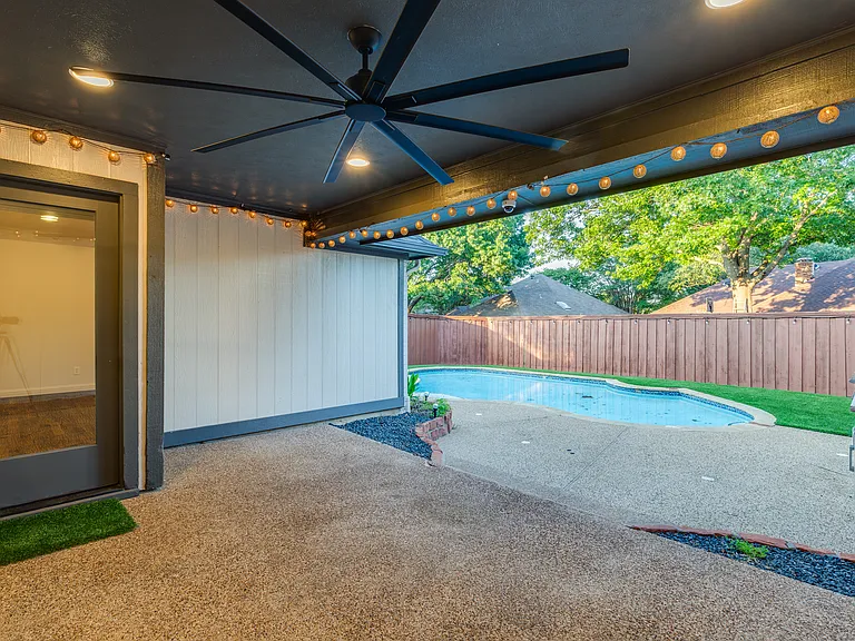 6900 Laramie Dr — Photo 21