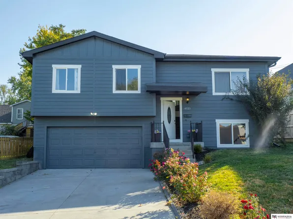4323 S 33rd St, Omaha, NE 68107