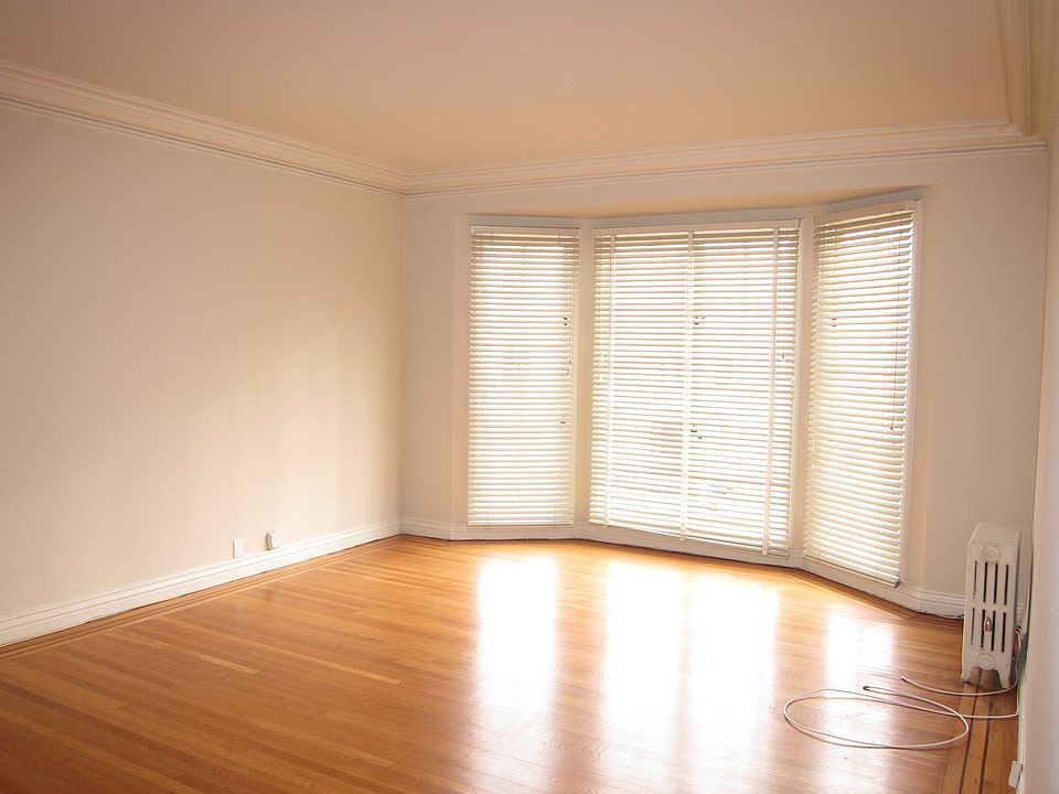 2nd image of 1900 Jefferson St APT 101