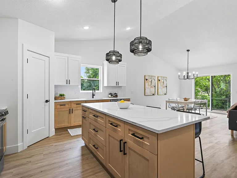 9966X 14th Cir NE — Photo 12
