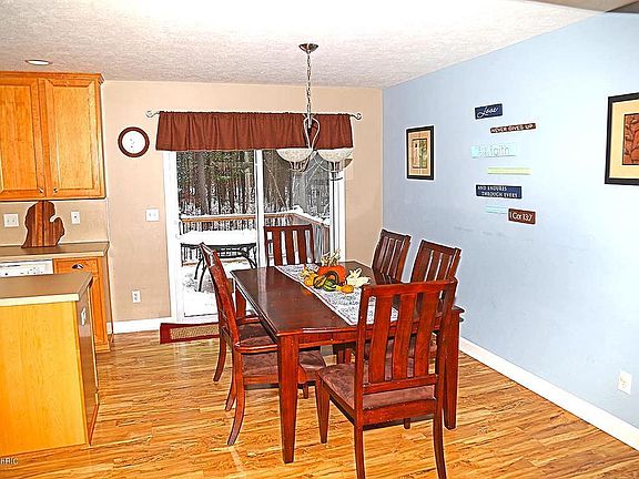 5th image of 2487 Orchard Valley Dr