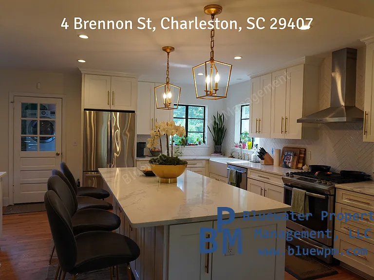 4 Brennon St — Photo 8