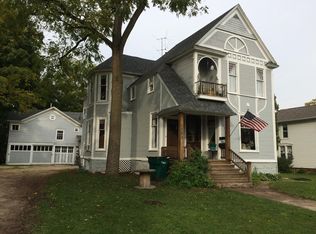 120 N Broad St, Elkhorn, WI 53121