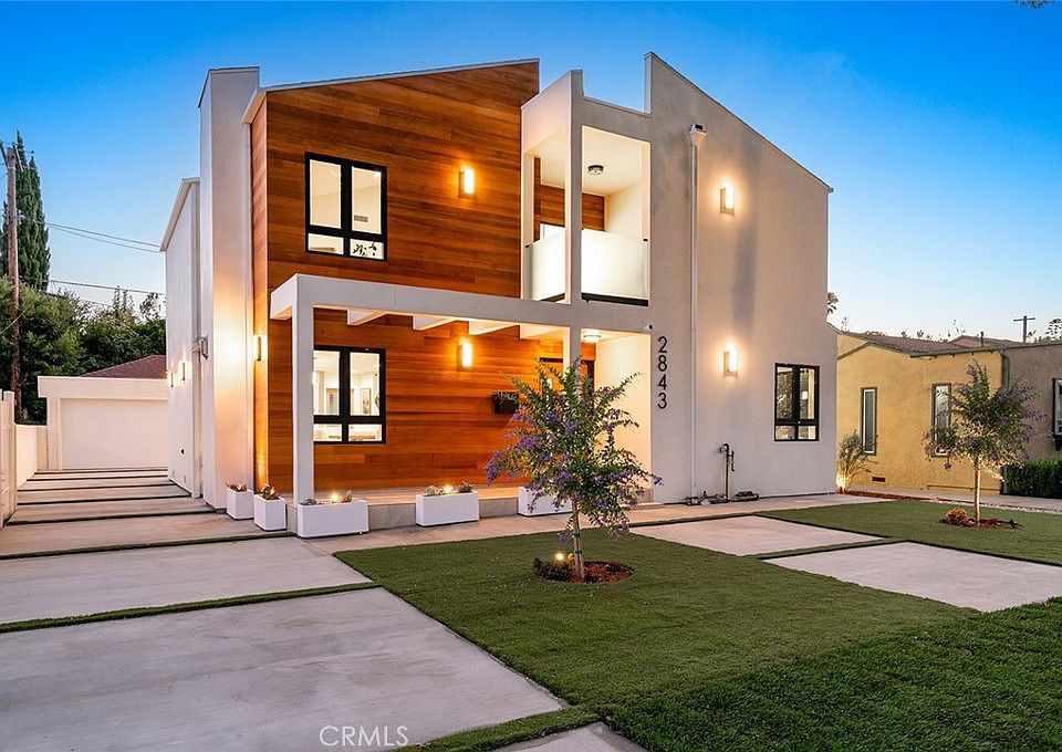 1st image of 2843 Stoner Ave