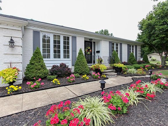 3rd image of 357 Greenlawn Ave