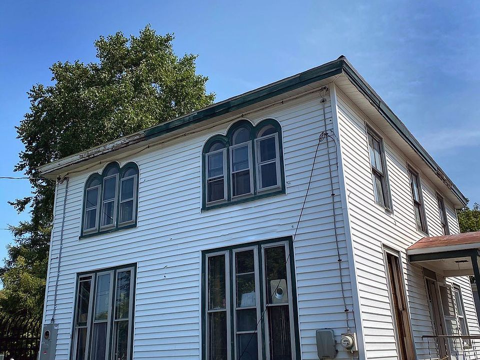 2nd image of 76 Elmwood Ave