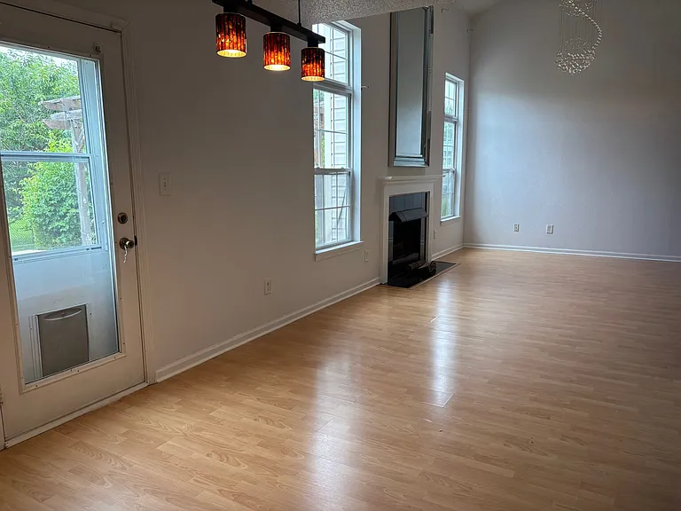 7248 Kimble Dr — Photo 42
