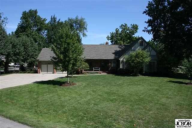 1st image of 700 North Dr