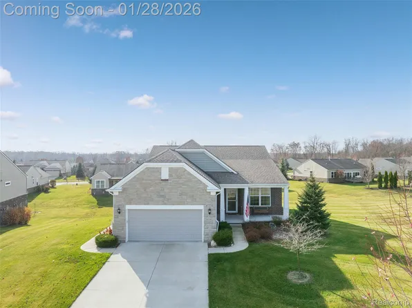 6208 Merion Ln Unit 64, Grand Blanc, MI 48439