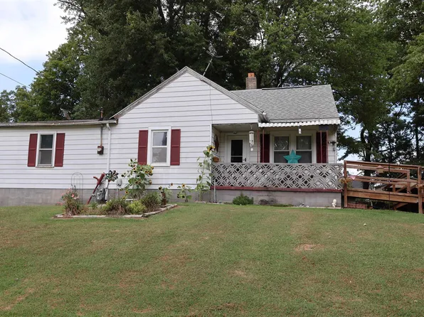 914 Greenwood St, Washington, IN 47501