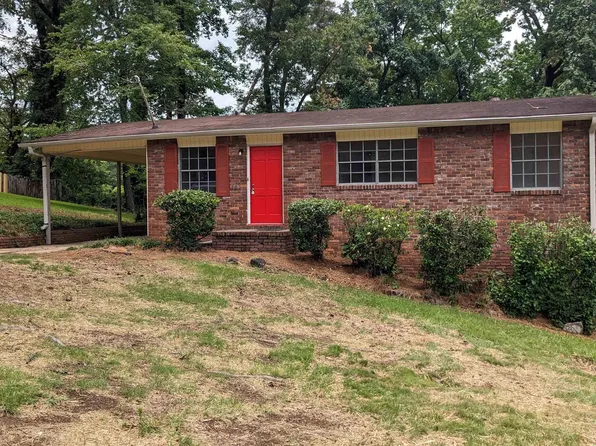 1223 Woodfall Dr, Birmingham, AL 35228