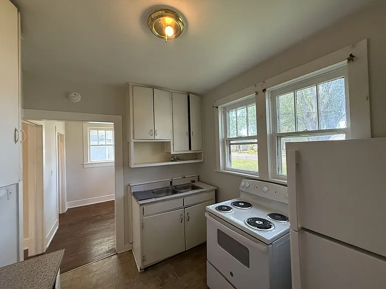 207 E Lauderdale St #A — Photo 32