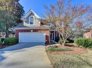 414 Brookview Cir, Atlanta, GA 30339