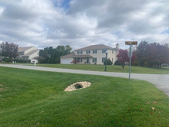 4th image of 548 S Red Fox Cir