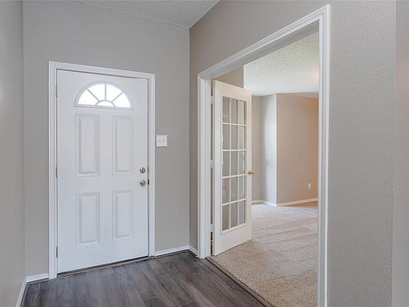 4th image of 1421 Belaire Dr