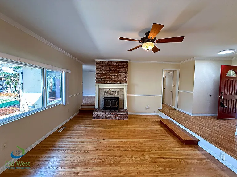 5331 Rimwood Dr — Photo 7