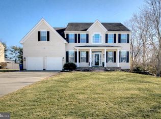 18 Millwood Dr, Mickleton, NJ 08056
