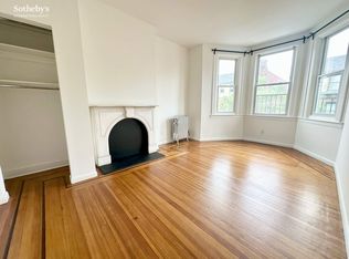 33-12 28th St #4, Astoria, NY 11106