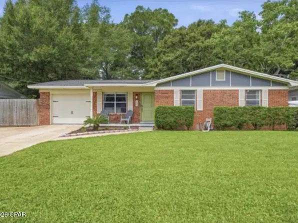 185 Miramar St, Mary Esther, FL 32569
