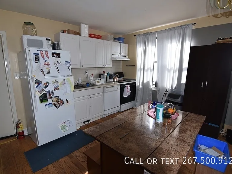 254-56 South St #2 — Photo 2