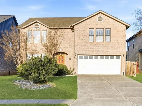 8410 Park Olympia, Universal City, TX 78148