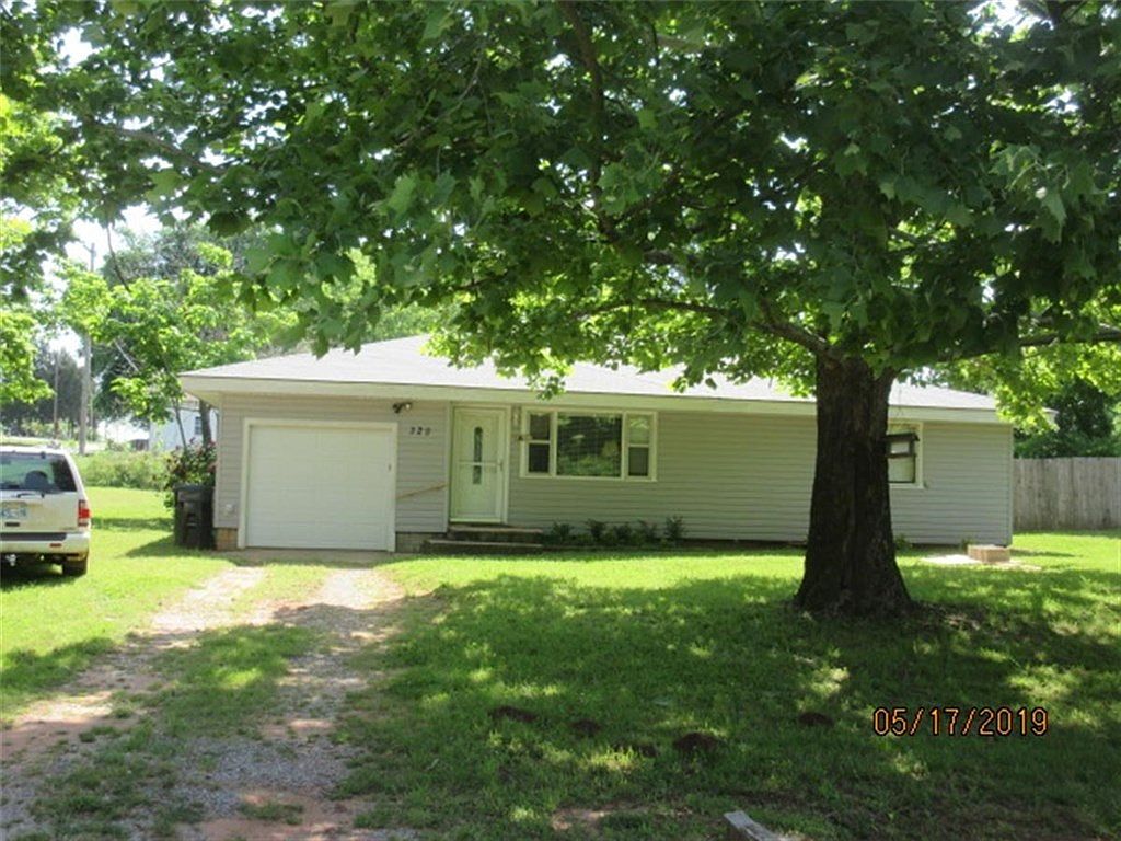 320 N Cedar St, Luther, OK 73054 Zillow