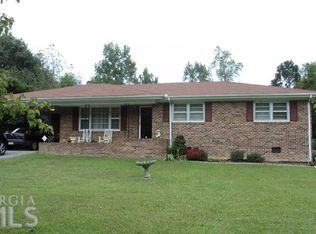 601 Virginia Ln, Hull, GA 30646