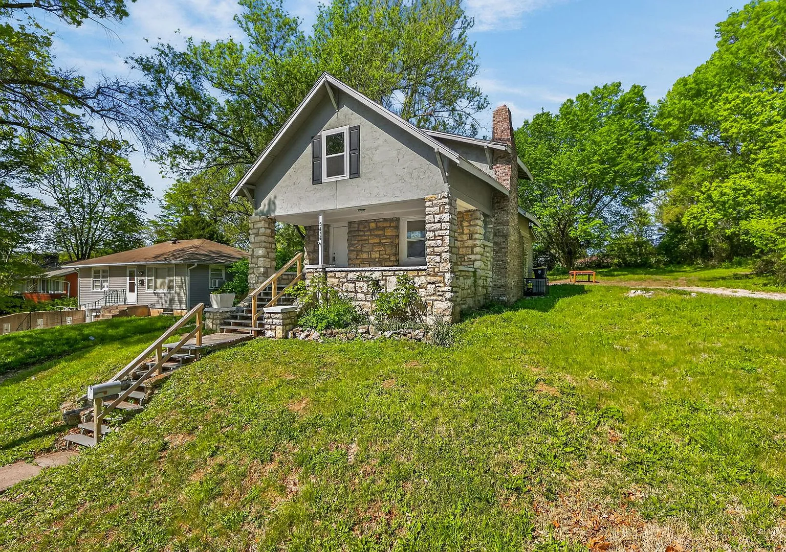 4-Bedroom, 2-Bath Home with Generous Outdoor Space — Photo 2