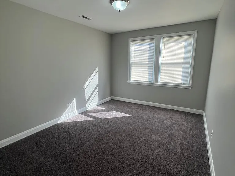 3611 Ravenwood Ave — Photo 7