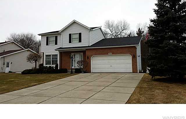 1st image of 5914 Lakecrest Dr