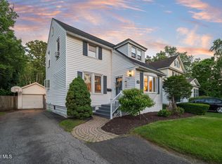 1130 S Country Club Drive, Niskayuna, NY 12309
