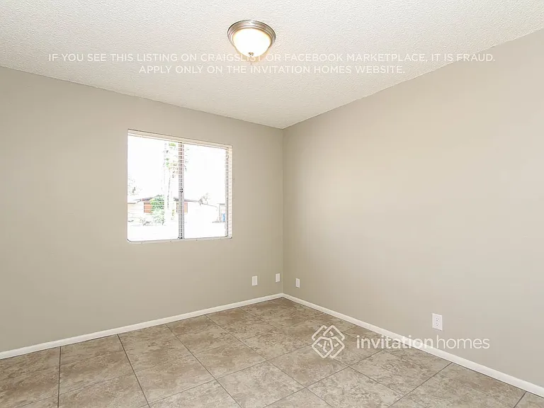 3705 W Purdue Ave — Photo 18