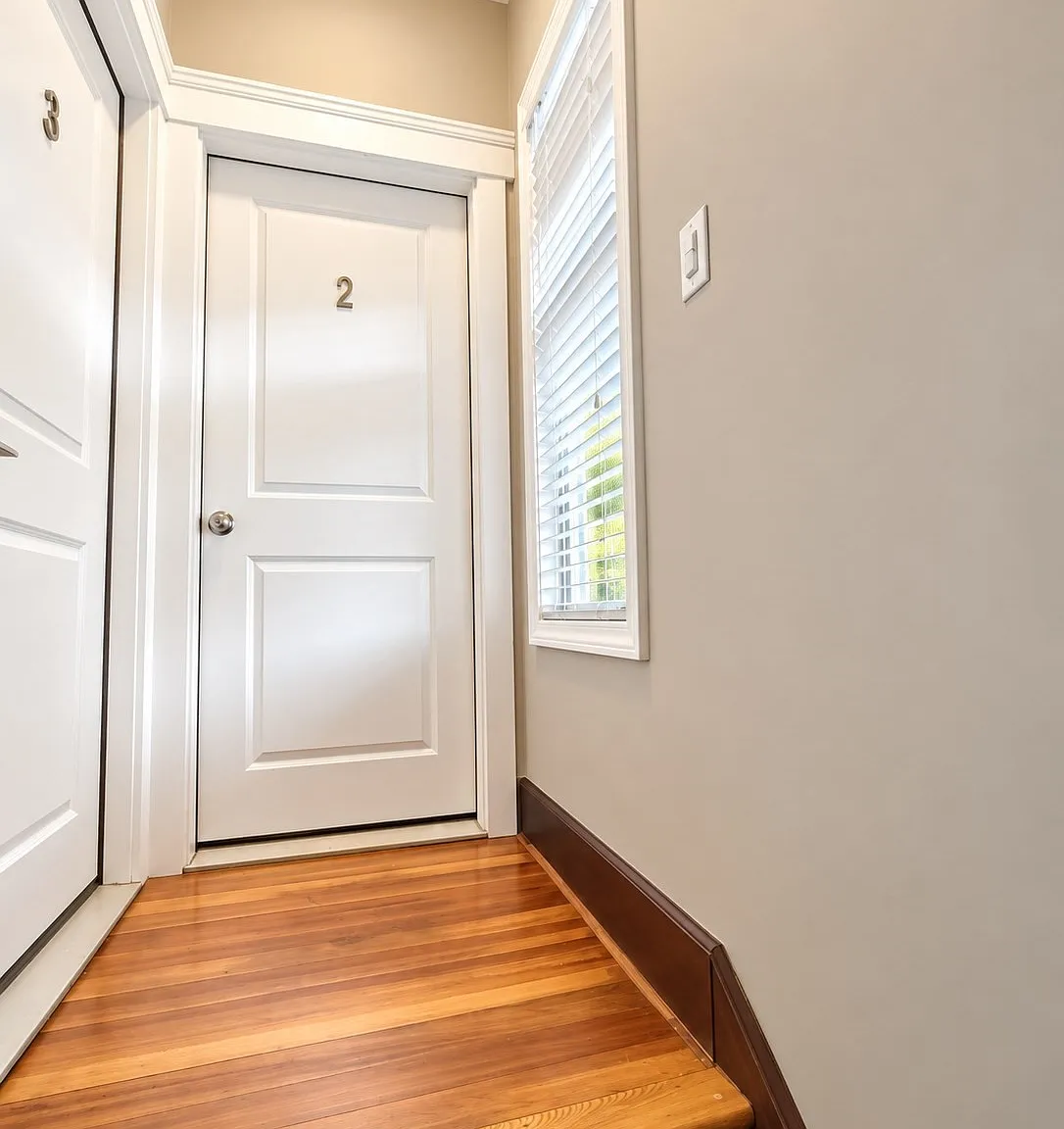 2 bed, 2.0 bath, 1220 sqft, $3,600 — Photo 4