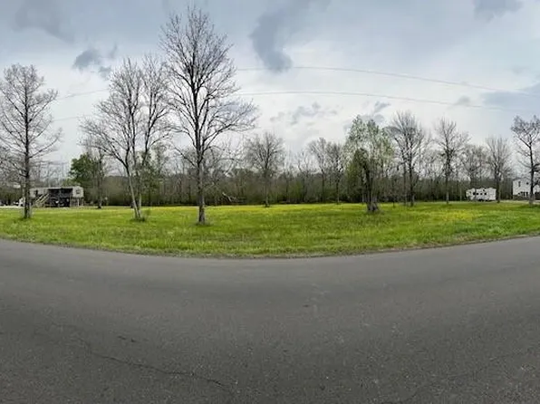 Spring Bayou Rd, Marksville, LA 71351