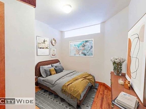 3rd image of 303 E 9th St #1E