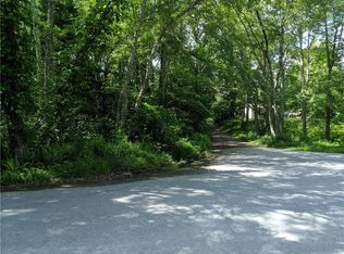15 Sportwood Dr, Sterling, CT 06377