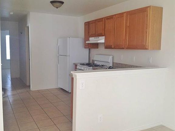 4th image of 8491 Roseway Dr #A/b