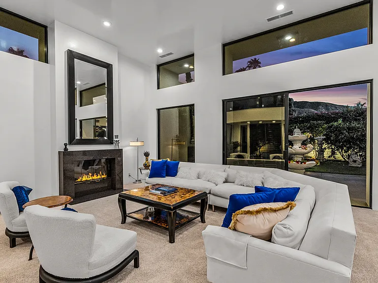 45675 Sugarloaf Mountain Trl — Photo 13