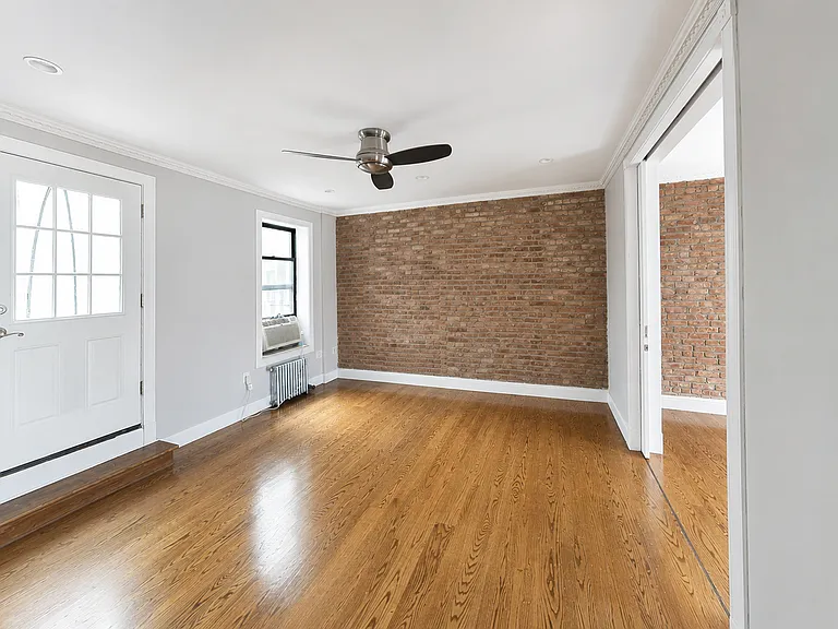 326 E 100th St #2A — Photo 2