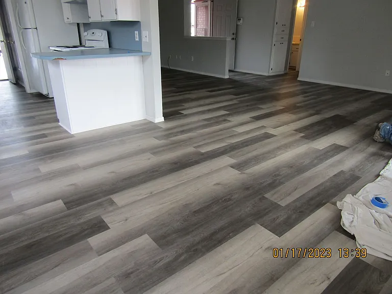 7008 NW Kingsbury Ave — Photo 6
