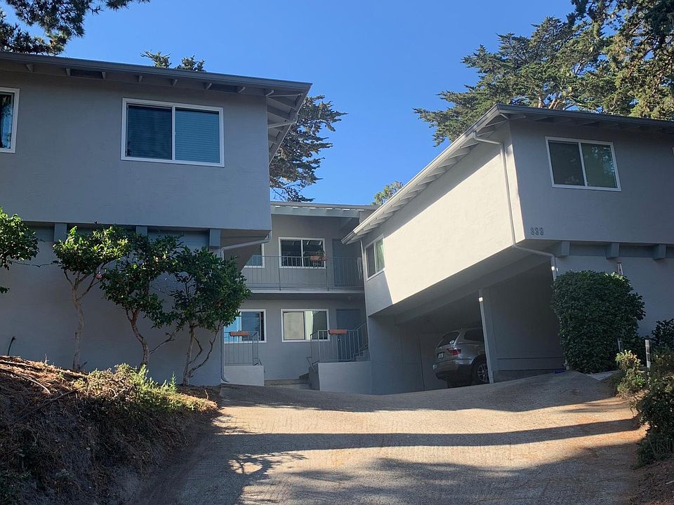 6 units, Quiet in oak studded neighborhood