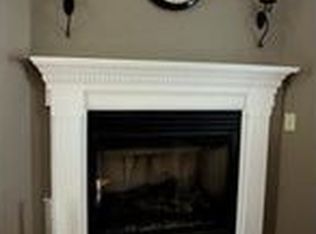 136 Lakeshore Dr, Blackstone, MA 01504