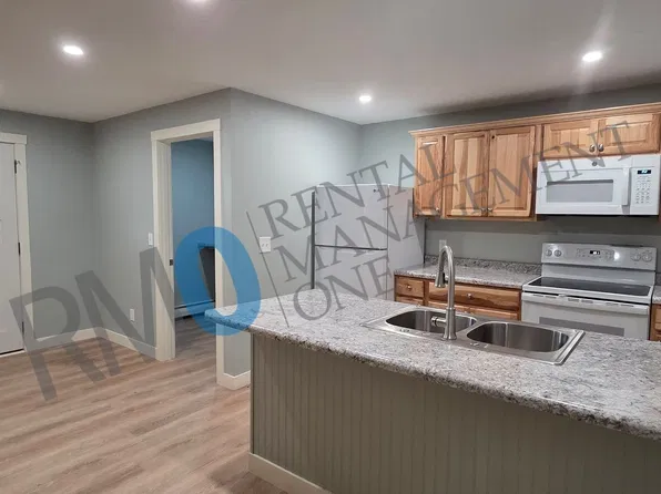 1019 Forest St #4, Traverse City, MI 49686