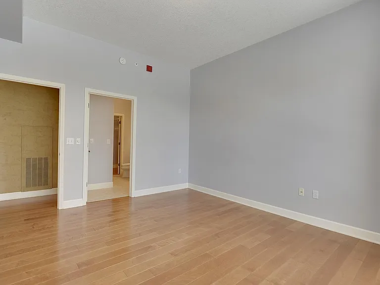 500 E Grant St #210 — Photo 20